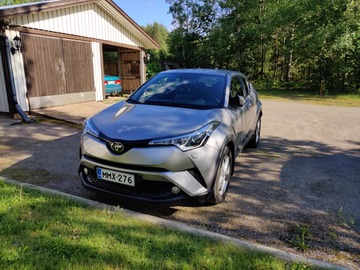 Hinnoittelu per päivä: Toyota C-HR